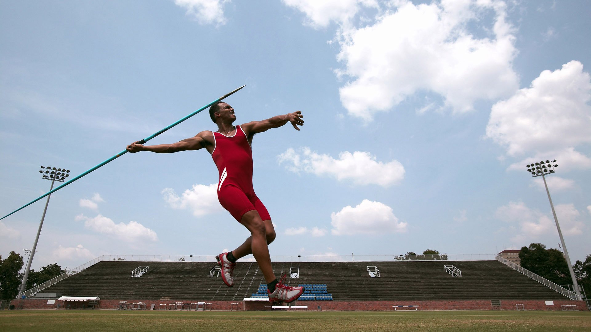 开云体育世界杯-西决生死战之夜，阿劳霍全程高能输出，铸就钢铁防线